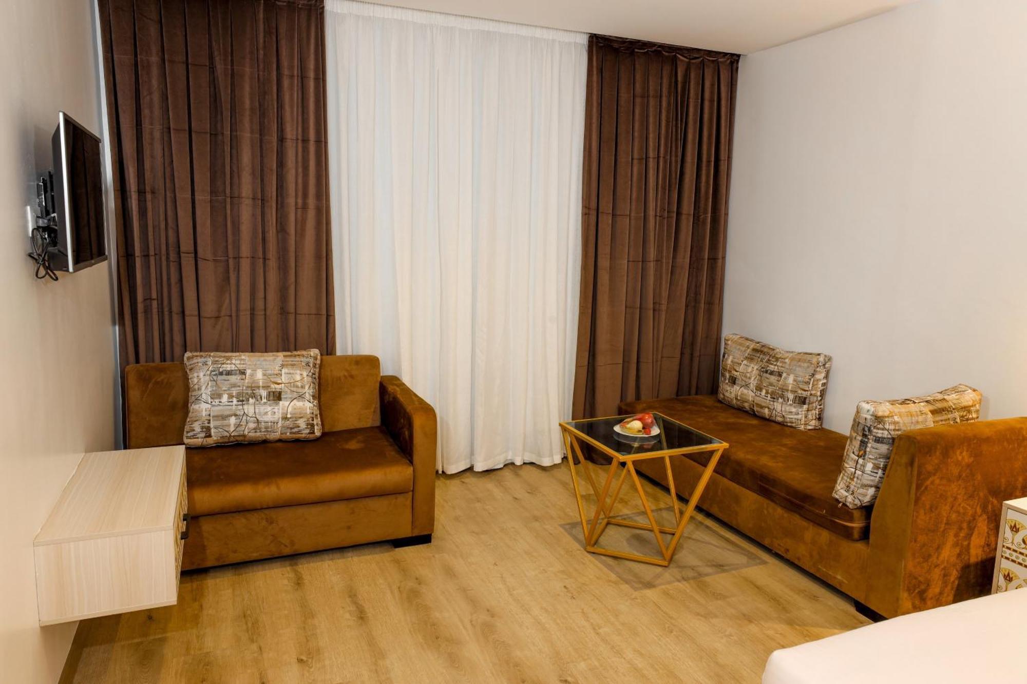Sultan Pyramids View Inn Kafret el-Gabal Kültér fotó